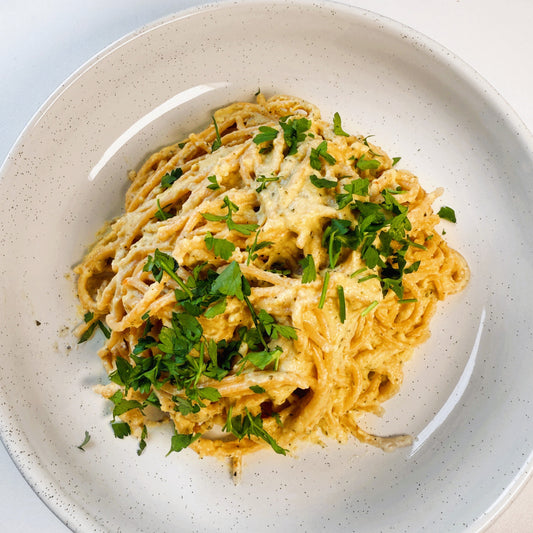 Cremige Zucchini-Zitronen-Spaghetti mit Cashew-Sahne