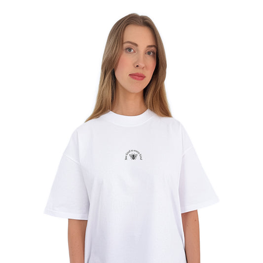 Bee kind to every kind - Oversized T-Shirt